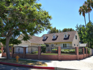 Woodland Hills CA Real Estate